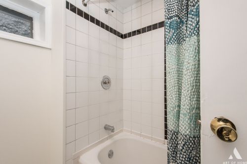 907 Racine Ave, Chicago IL 60643-5402 exterior