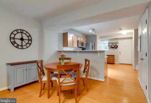 5262 Maris Ave, Alexandria VA exterior