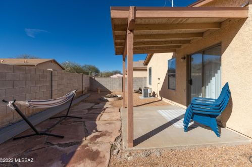 1653 Gaffer Pl, Tucson AZ  85746-3401 exterior