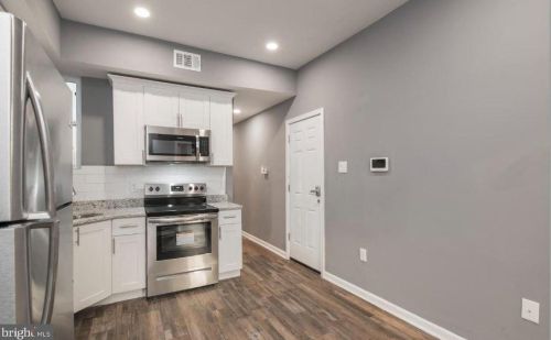 207 49 St, Philadelphia PA 19143-4444 exterior