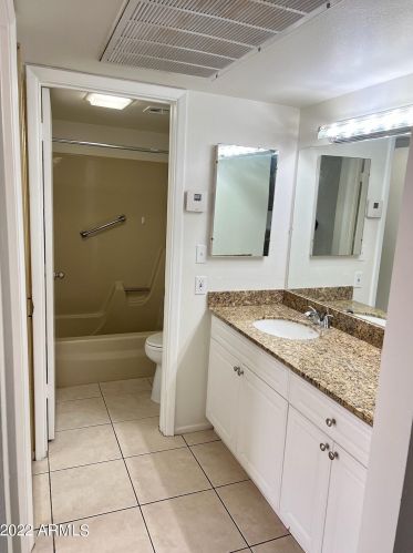 3033 Devonshire Ave, Phoenix AZ  85016-5894 exterior