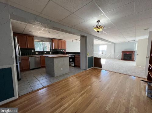 3506 Farthing Dr, Silver Spring MD 20906-4128 exterior