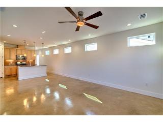 3723 Munson St, Austin TX  78721-2416 exterior