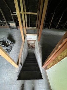 2726 Merwyn Ave, Pittsburgh PA 15204-1918 exterior