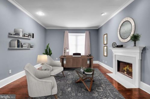 2022 Locust St, Philadelphia PA 19103-5614 exterior