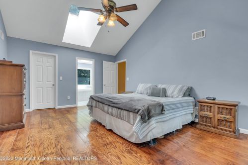 5 Dickens Ct, Jackson Twp NJ  08527-2844 exterior