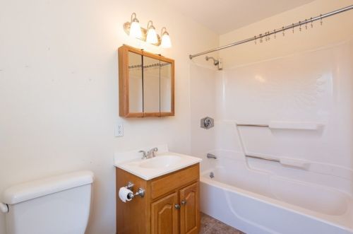 20 Sylvan St, Danvers MA 01923-2754 exterior