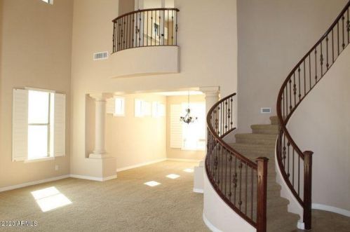 16006 29 Ave, Phoenix AZ 85009-5717 exterior