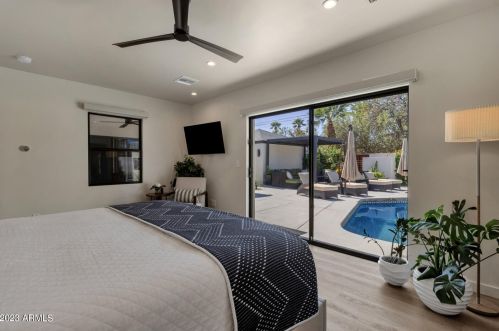 1812 11th Ave, Phoenix AZ  85007-1714 exterior