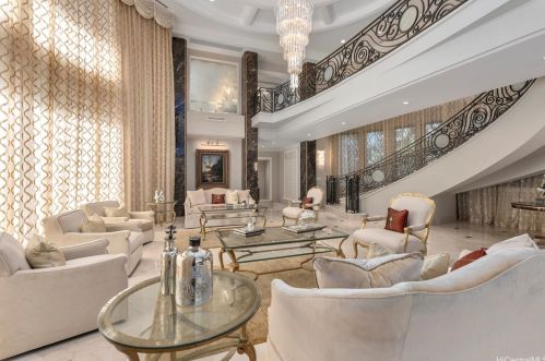 3239 Noela, Honolulu HI 96815 exterior