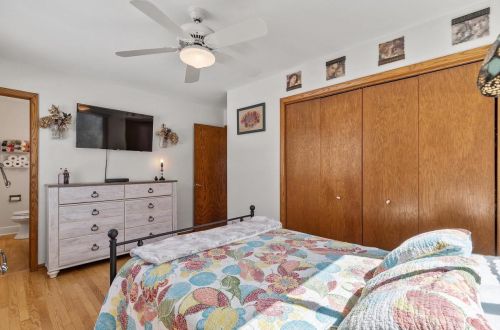 1605 Tarragon Dr, Madison WI  53716-1858 exterior