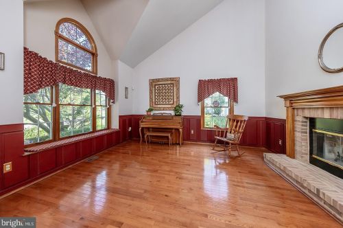 432 Labrador Trl, Harrison Township NJ 08062-3220 exterior