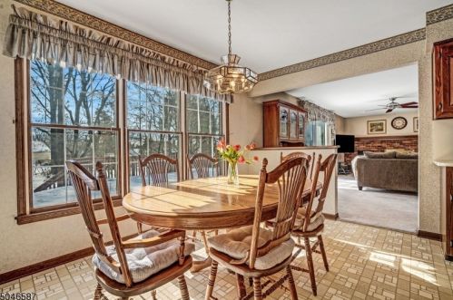 14 Muirfield Ln, Bridgewater NJ 08807-1268 exterior