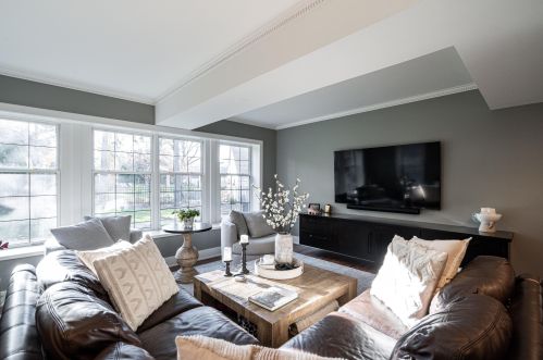 7425 Grand Pkwy, Milwaukee WI 53213-3566 exterior