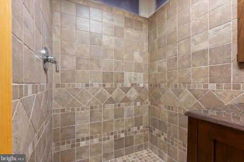 1712 2nd St, Philadelphia PA 19148-1334 exterior