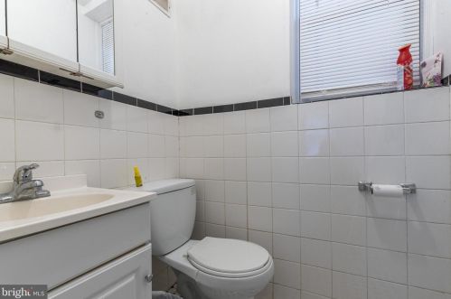 1742 Bouvier St, Philadelphia PA 19132-3815 exterior