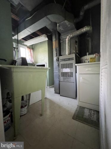 101 Ava Ave, Somerdale NJ 08083-1701 exterior