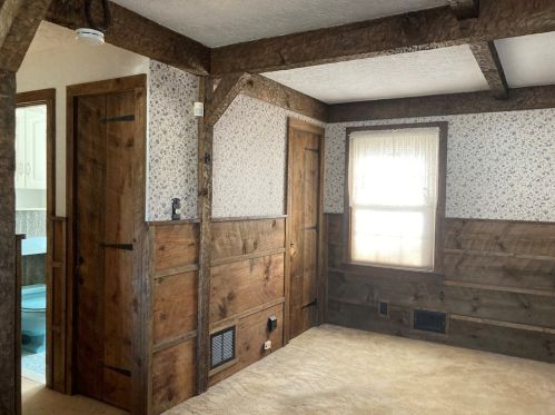 87 Balfour Dr, Springfield MA 01118-1137 exterior