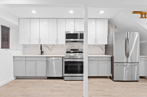 203 Prospect Ave, Mount Vernon NY 10550-2347 exterior