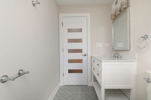 7810 Cressett Dr, Chicago IL  60707-1344 exterior