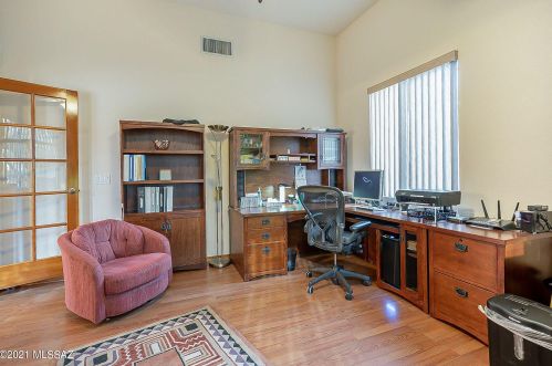 2621 Peter Seward Dr, Tucson AZ 85745-9611 exterior