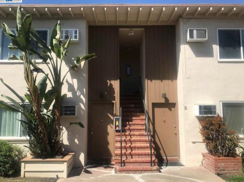 2770 Argyll Ave, Concord CA 94520-4760 exterior