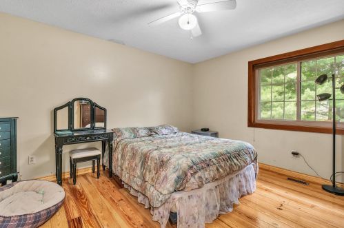 5942 Ln Casa Ct, Grand Rapids MI exterior