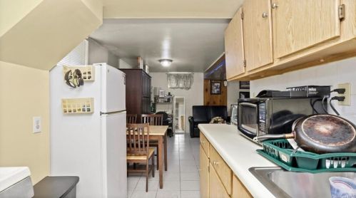 4315 Byron Ave, Bronx NY 10466-1517 exterior