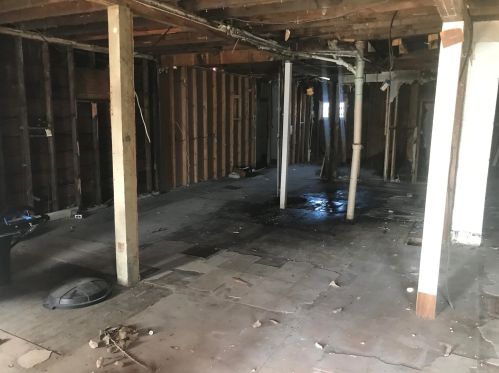 701 Knapp St, Grand Rapids MI 49505-4420 exterior