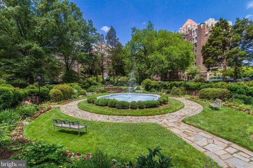 3900 Watson Pl, Washington DC  20016-5701 exterior