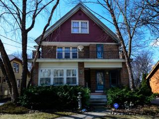 1839 Ludington Ave, Milwaukee WI  53226-2838 exterior