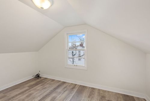 145 Rdg Ave, Bull Valley IL 60014-3420 exterior