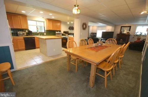 3506 Farthing Dr, Silver Spring MD 20906-4128 exterior