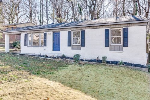 859 Kings Grant Dr, Atlanta GA  30318-6021 exterior