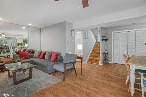 740 20th St, Philadelphia PA  19130-2004 exterior