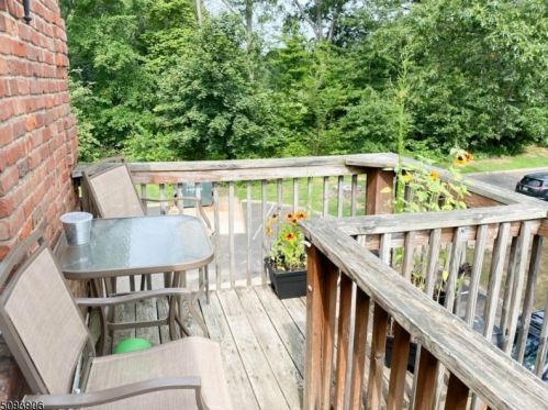 15-2B Dartmouth Ave, Bridgewater NJ  08807-3422 exterior