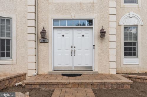 2214 Denbeigh Dr, Jamison, PA 18929-1445