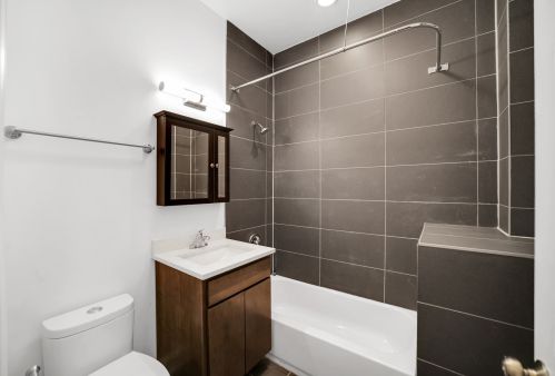 4218 Indiana Ave, Chicago IL 60628-4906 exterior