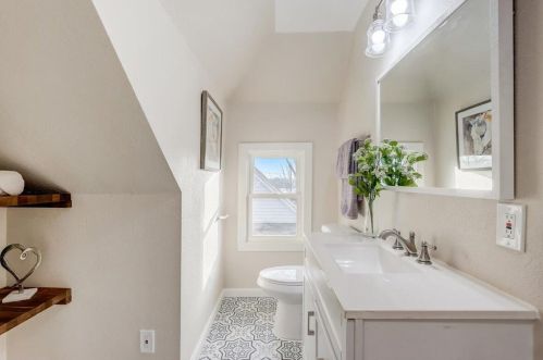 2339 60th St, Milwaukee WI  53219-2129 exterior