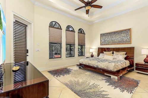 2832 Coco Lk Dr, Naples FL 34105-4514 exterior