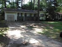 2365 Paden St, Jackson MS  39204-5542 exterior