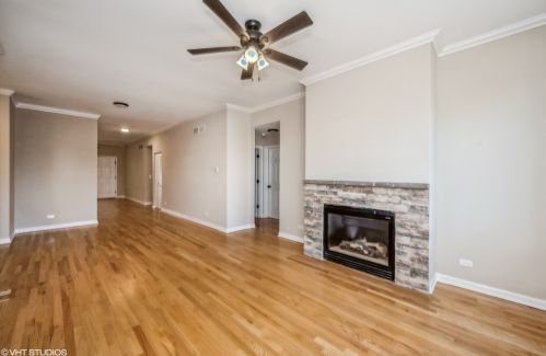 4507 Lake Park Ave, Chicago IL 60653-4548 exterior