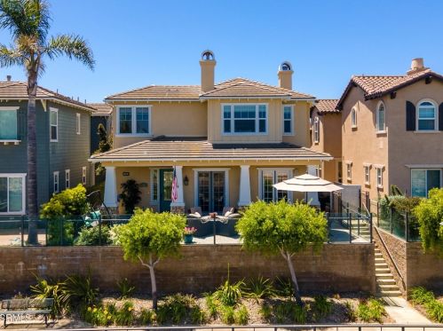 4031 Adriatic St, Oxnard, CA 93035-1424