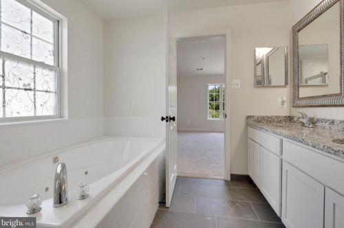 18212 Barney Dr, Accokeek MD 20607-3283 exterior