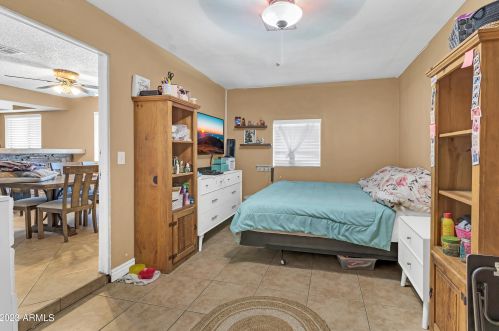 5428 Cypress St, Phoenix AZ 85003-1106 exterior