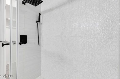 7887 16th St, Phoenix, AZ 85020-4417