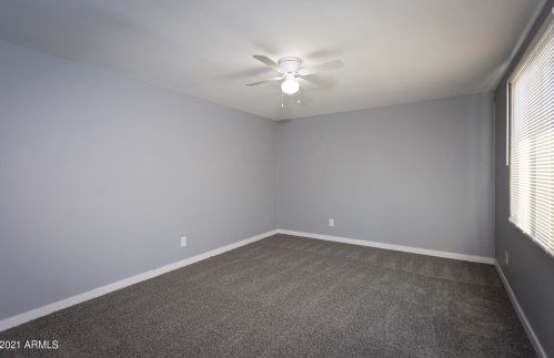 1621 73 Ave, Phoenix AZ 85033-1325 exterior