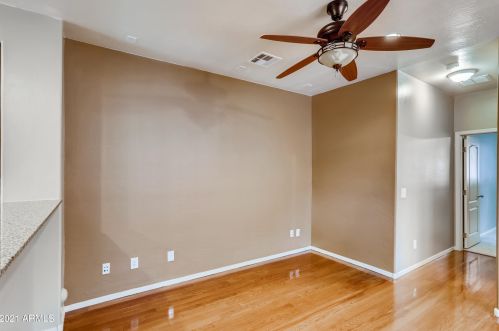 5706 21st Ter, Phoenix AZ 85040-3441 exterior