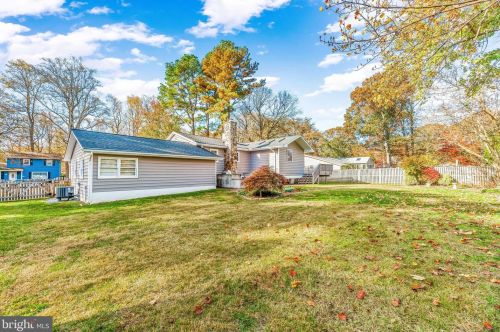 152 Duval Ln, Edgewater MD 21037-1613 exterior