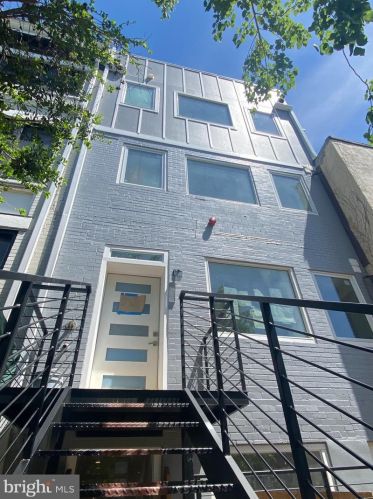 2429 Ontario Rd, Washington DC 20009-2704 exterior